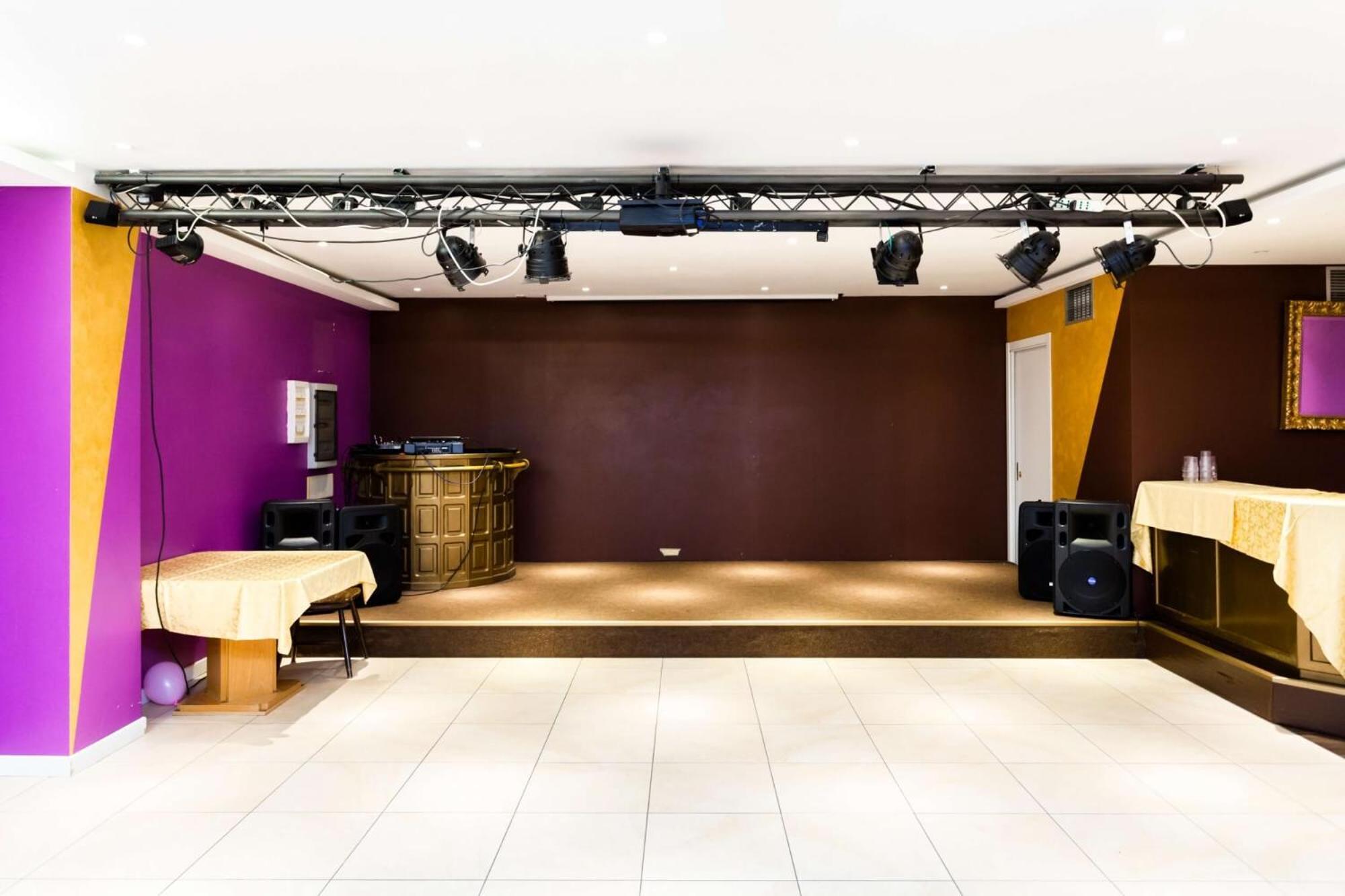 Hotel Vienna San Martino Di Castrozza Bagian luar foto